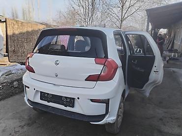 tesla 3: Microcar : 2018 г., Электромобиль, Хэтчбэк — 1