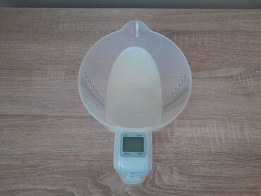 Ostala kuhinjska oprema: Nova kuhinjska digitalna vaga do 5 kg i poklon nova Varta baterija — 9