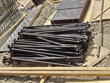 Строительные леса, стойки: Стяжные винты (тяги) для опалубки с комплектующими Предлагаются — 7