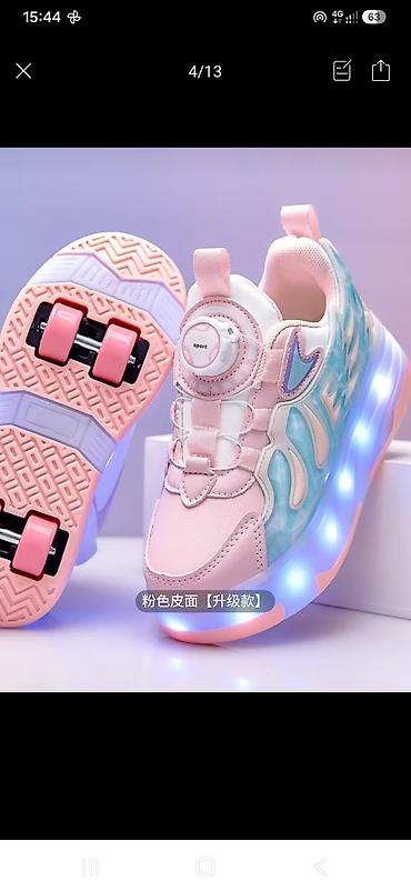 xiaomi кроссовки: 🔥 **Кроссовки-ролики 2 в 1 с подсветкой!** 👟🛼 Размеры: **29 и 35** 💰 — 1