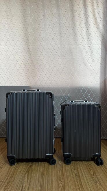 Чемоданы: Чемоданы размер M,S M-6250сом S-4250сом если купите вместе m и s- — 12