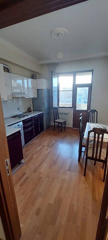 bayilda ev: Ev Bayılda bulvara, Bayraq meydanina yaxın, Kristal Abşeronun MTK — 3