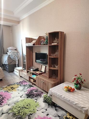 Гостиные гарнитуры: 55 min ilkin aylıq 619 man. 10 il qalıb. 68 kv. 14/11mərtəbə. Hazır — 3