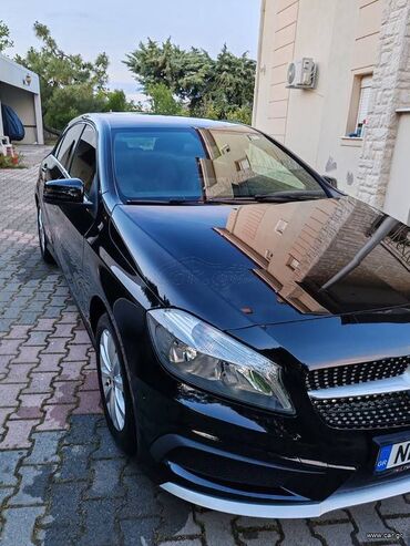 Mercedes-Benz: Mercedes-Benz A 160: 1.6 l. | 2017 έ. Χάτσμπακ — 5