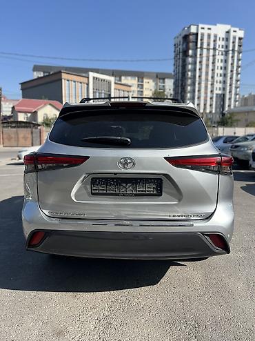 100: Toyota Highlander: 2021 г., 3.5 л, Автомат, Бензин, Кроссовер — 4