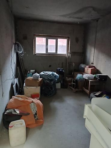 швейный цех в бишкеке: 18 м², С отдельным входом, В жилом комплексе — 3
