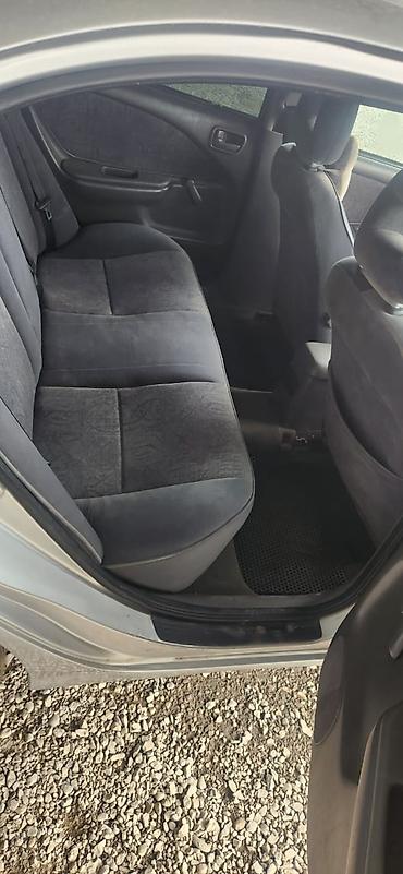 e klass: Toyota Avensis: 1999 г., 1.8 л, Механика, Бензин, Седан — 5