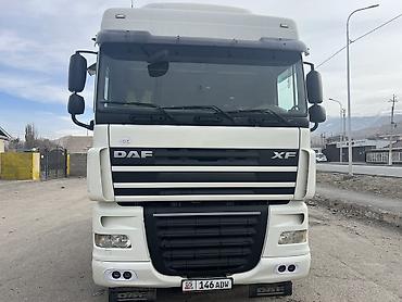 Тягачи: Тягач, DAF, 2013 г., Тентованный — 1