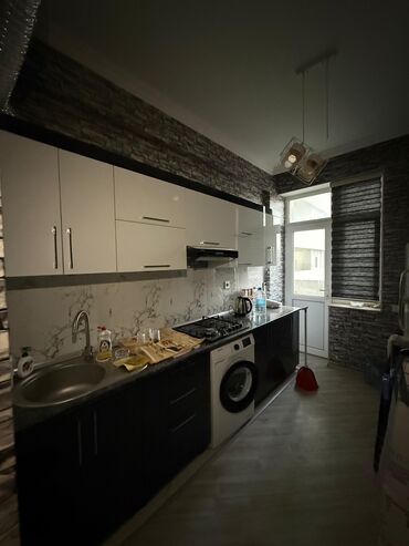 Uzunmüddətli kirayə mənzillər: Yasamal Mida Yasayis Kompleksinde 9/6 mertebesi 2 otag temirli ve — 7