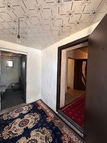 Продажа коттеджей и домов: 📍 В Сокулуке по первой линии трассы продается дом на участке 11 соток — 6