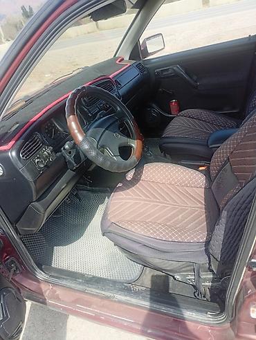 кочкор авто: Volkswagen Vento: 1992 г., 1.8 л, Кол менен иштөөчү, Бензин, Седан — 6