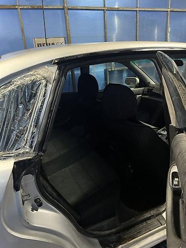 фара субару оутбек2018: Subaru Legacy: 2002 г., 2 л, Автомат, Бензин, Седан — 3