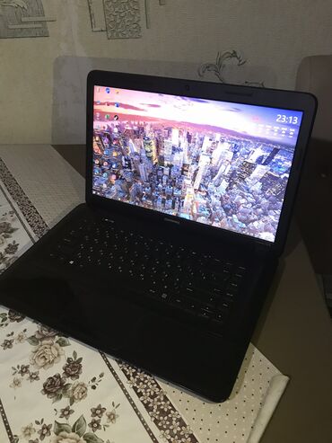 oyun komputer: İşlənmiş HP ProBook, 15.6 ", Intel Core i7, 512 GB, Ünvandan götürmə