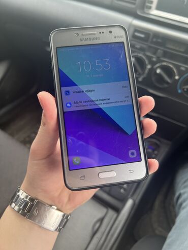 телефон самсуг: Samsung Galaxy J5 2016, Б/у, 16 ГБ, цвет - Белый, 2 SIM, eSIM