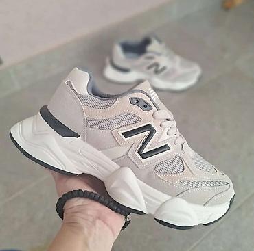 Patike: Svi modeli po 2850 din
br 36 do 46 — 1