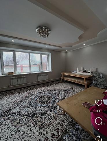 Продажа коттеджей и домов: Продаётся светлый дом с большим огороженным участком. Участок 9.7 — 13