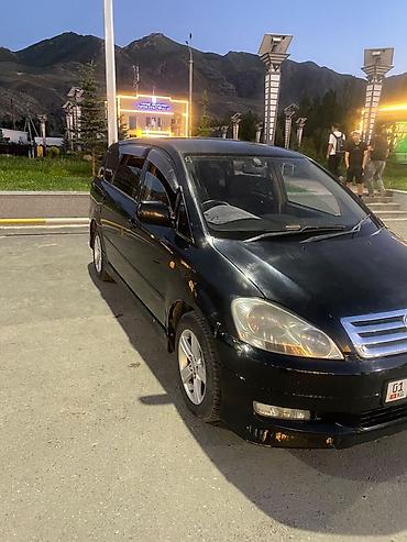 e6 3: Toyota Ipsum: 2003 г., Минивэн — 2