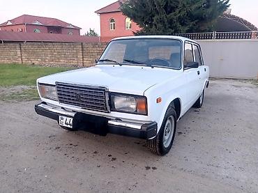 VAZ (LADA): VAZ 2107 “LADA Riva” sedan - Kuzov: ağ rəng, 4 qapı, klassik künclü — 1