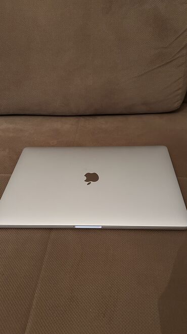 apple mac book pro i7: Б/у Apple MacBook, 15 ", Intel Core i7, 256 ГБ, Бесплатная доставка