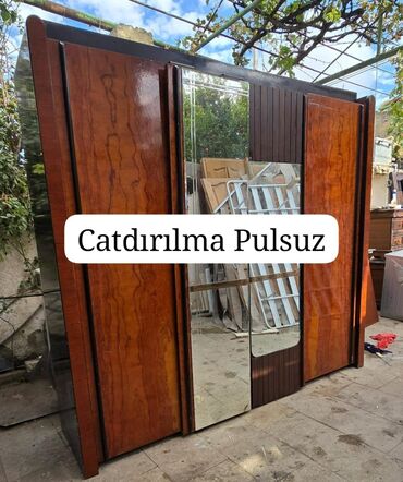 işlənmiş bak: İşlənmiş, Açılan, 4 qapılı Düz dolab, Dolab-asılqan