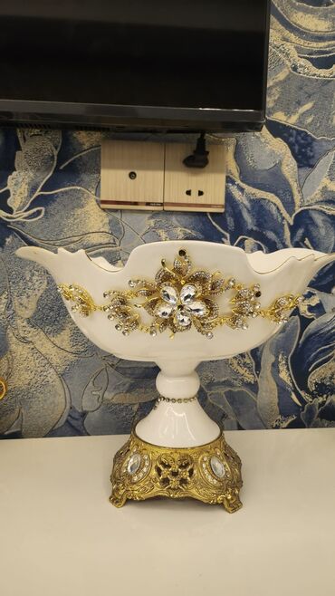 Digər dəstlər və servizlər: Qedimi bogemalar satılır — 3