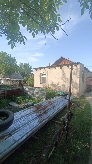 Долгосрочная аренда домов: Дом Село достук 8-я линия д 32 кирпич з комнаты отопление печное — 12