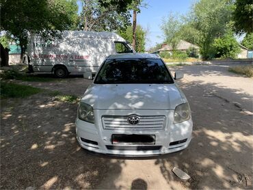 тико арзан: Toyota Avensis: 2005 г., 1.8 л, Автомат, Бензин, Хетчбек