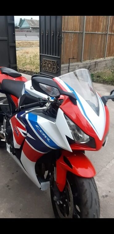 скутер талас: Спортбайк Honda, 1000 куб. см, Бензин, Взрослый, Новый