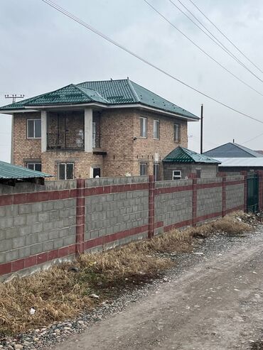 продажа домов в городе бишкек: 200 м², 5 комнат, Свежий ремонт Без мебели