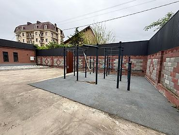 Долгосрочная аренда домов: 360 м², 4 комнаты — 6