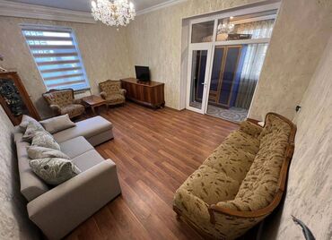 Uzunmüddətli kirayə mənzillər: Xətai rayonu,Xətai metrosu,Megafunun yanı,4 mərtəbəli binanın, 3-4-cü — 6