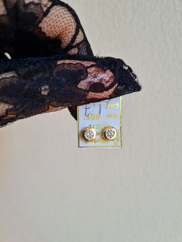 Sırğalar: Sırğa, Bvlgari, Sarı qızıl, 585 Əyar, 2 g, Ünvandan götürmə -da lalafo.az — 22 Sırğalar: Sırğa, Bvlgari, Sarı qızıl, 585 Əyar, 2 g, Ünvandan götürmə — 22