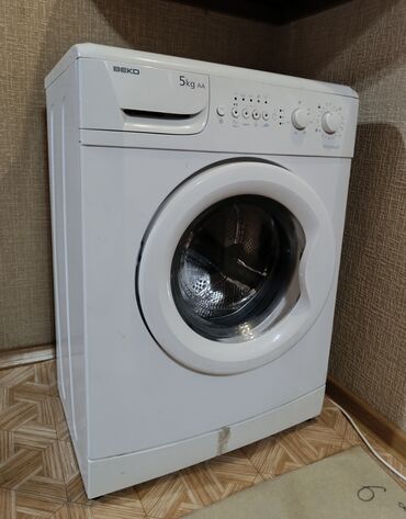 оборудование для мойки стекла бу: Стиральная машина Beko с фронтальной загрузкой. Модель рассчитана на
