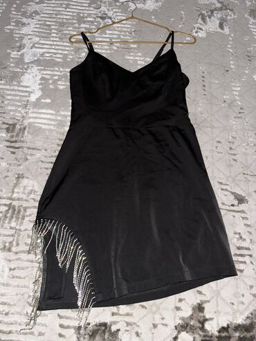 платье 44: Вечернее платье, Коктейльное, Короткая модель, Без рукавов, Стразы, XL (EU 42), 2XL (EU 44)