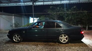 abirsovka qiymeti: Mercedes-Benz E 200: 2 l | 1996 il Kupe