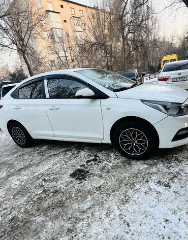 solaris автомат: Hyundai Solaris: 2019 г., 1.4 л, Механика, Бензин, Седан