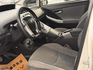 Toyota: Toyota Prius: 2012 г., 1.8 л, Вариатор, Бензин, Хэтчбэк — 4