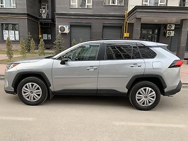 Toyota: Toyota RAV4: 2019 г., 2.5 л, Автомат, Бензин, Кроссовер — 4