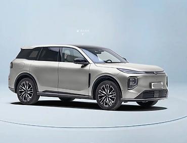 Changan: Changan : 2026 г., Робот, Электромобиль, Кроссовер — 9