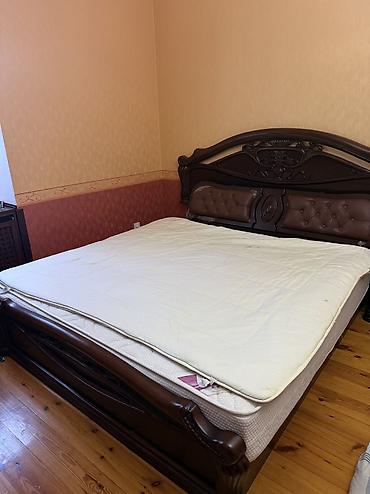 usaq carpayı: İkinəfərlik çarpayı, Tumba, İtaliya, İşlənmiş — 1