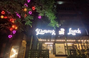restoran avadanlıqları: ABYEKT REKLAMI AGACDAKI UREKLERLE BIR YERDE IWIQLI SATILIR TECILI!!!