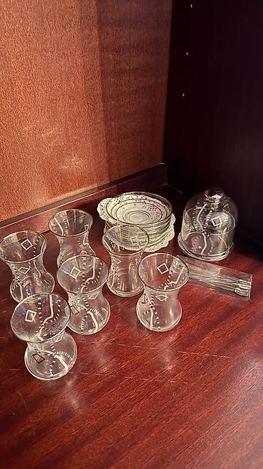 Çay dəstləri və servizlər: Çay dəsti, Şüşə — 4