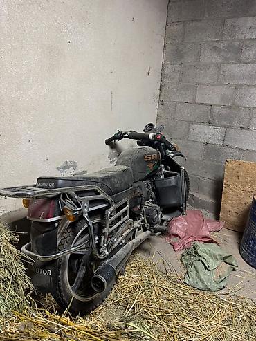 Транспорт: Мотоцикл SAQ SAQ-200CC (200 см³) Описание: - Классический дорожный — 1