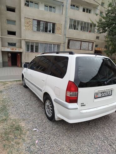 мицубиси минивэн: Mitsubishi Space Wagon: 2002 г., 2.4 л, Механика, Бензин, Минивэн