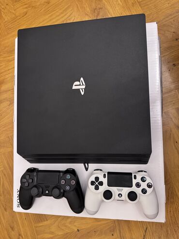 playstation klub avadanlıq: Ideal veziyyetde PlayStation 4 pro Cox az bir muddet islenib, hec bir