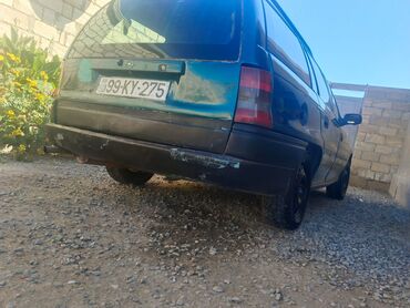 Opel: Opel Astra F Caravan (universall) - Kuzov: universal, 5 qapı, dam — 2