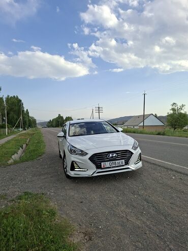 авто в рассрочку без первоначального взноса: Hyundai Sonata: 2018 г., 2 л, Автоматические, Газ, Седан