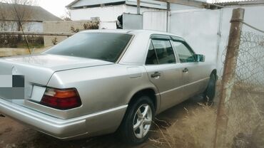 мерседес расрочка: Mercedes-Benz W124: 1992 г., 2 л, Механика, Бензин