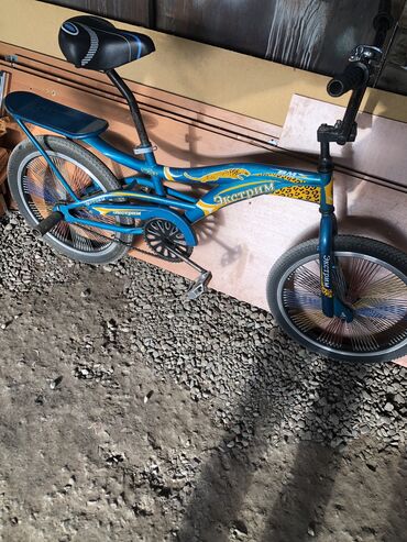 срочно в связи с переездом: BMX велосипед, Б/у