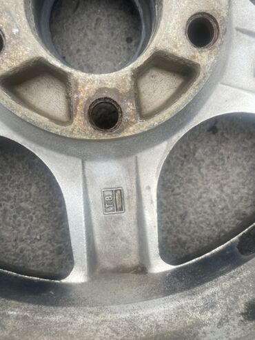 Колеса в сборе: Колеса в сборе 205 / 65 / R 15, Комплект, Легковые, Литые, отверстий - 4 — 6